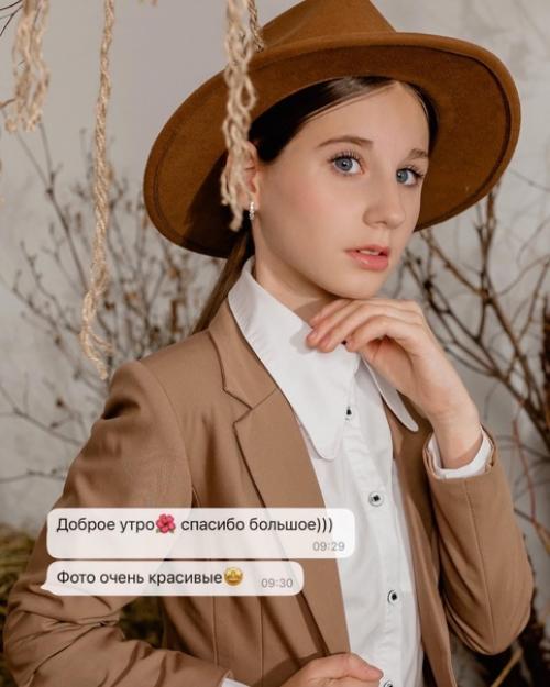 В нашей школе проходит множество различных фотопроектов, один из последних - Фотопроект с Кроликом. 05