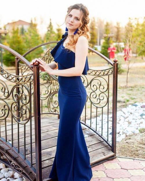 Привет! Я опытный визажист - стилист, очень люблю то, чем я занимаюсь, поэтому вкладываю в это всю свою душу? 06 Привет! Я опытный визажист - стилист, очень люблю то, чем я занимаюсь, поэтому вкладываю в это всю свою душу? 06