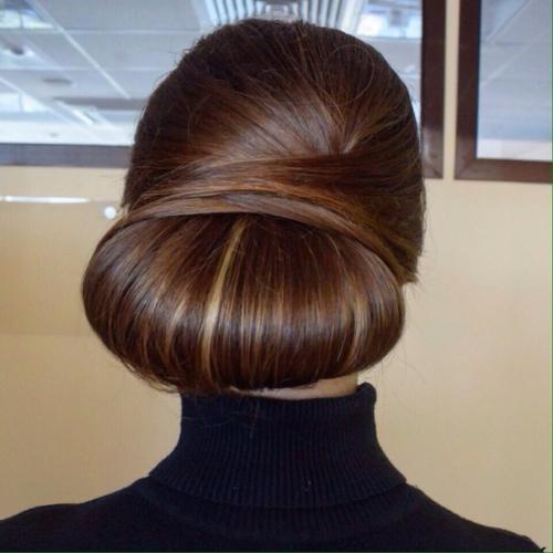 Дорогие девушки?  Ищу моделей на макияж и прически для пополнения портфолио? 06