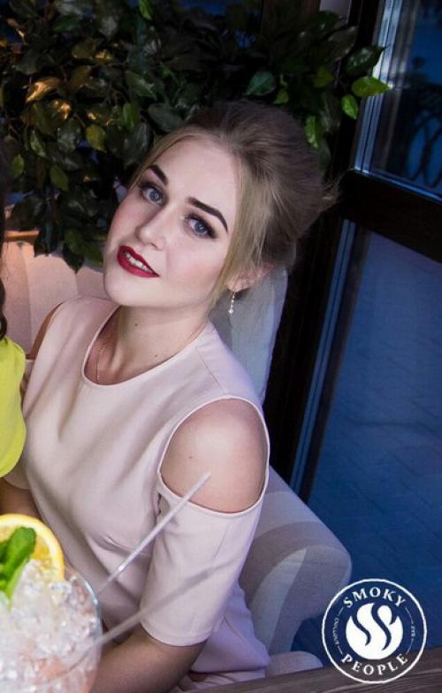 Ищу моделей. В приоритете выберу того, кто сделал репост? 07