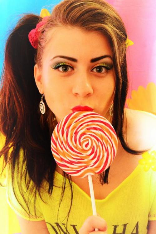 Дорогие девушки?  Я сертифицированный мастер по причёскам, а так же визажист - стилист. 08