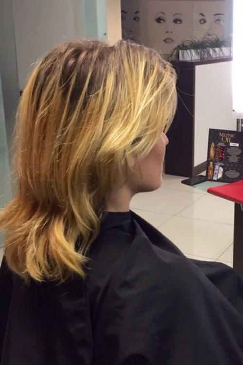 Backstage работа над образом моделей в нашем салоне. 05