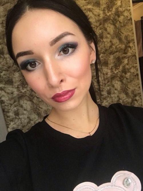 Здравствуйте!  Для пополнения портфолио ищу моделей: 05