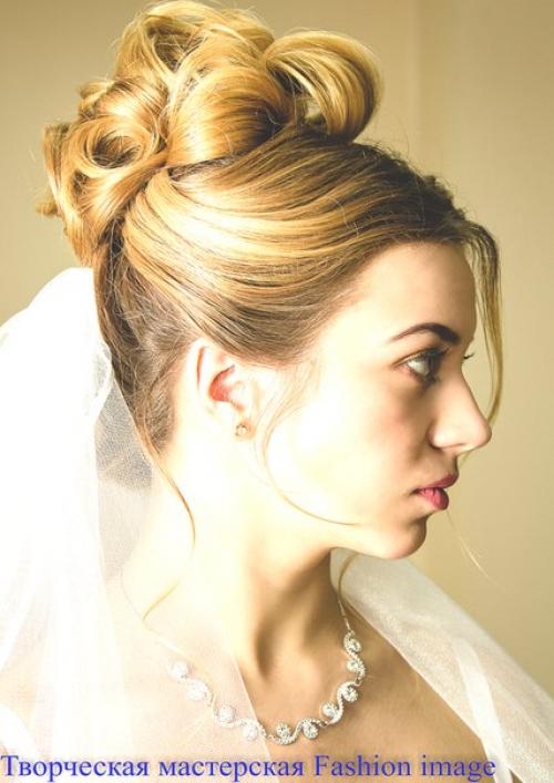 Модные тенденции свадебных причесок и макияжей 2017 - 2018 гг. 03