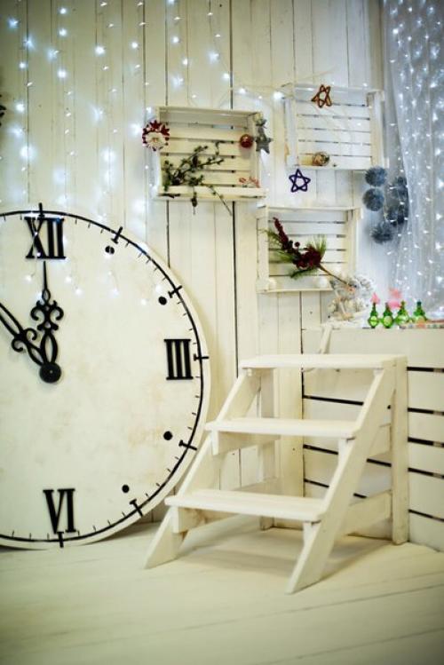 Новогодние локации?  Аренда шикарных платьев от? 02