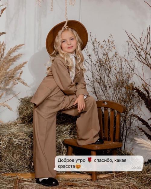 В нашей школе проходит множество различных фотопроектов, один из последних - Фотопроект с Кроликом. 03