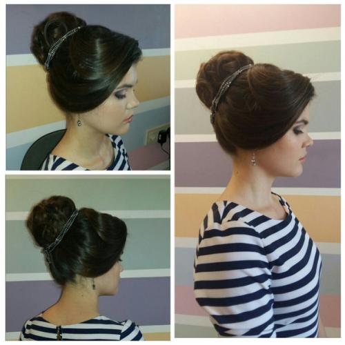 Дорогие девушки!  Я сертифицированный стилист причесок, визажист. 09 Дорогие девушки!  Я сертифицированный стилист причесок, визажист. 09