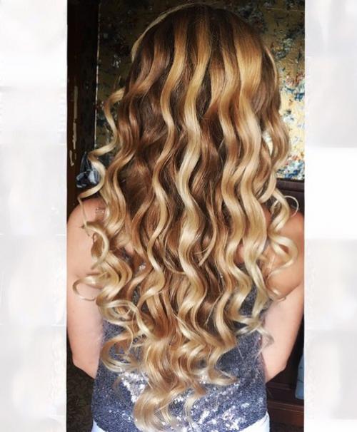 Девочки, по предновогодней акции провожу полный комплект преображения: коррекция и окрашивание бровок, макияж и причёска за 300 грн. 05