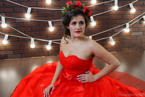 Новогодние локации?  Аренда шикарных платьев от? 04