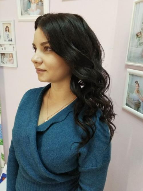 Сегодня наш мастер - парикмахер Оксана сделала прекрасные локоны для прекрасного работника культуры Екатерины! 03