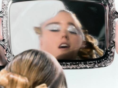 Милли алкок для журнала Pull Letter Magazine UK, декабрь 2023. 07