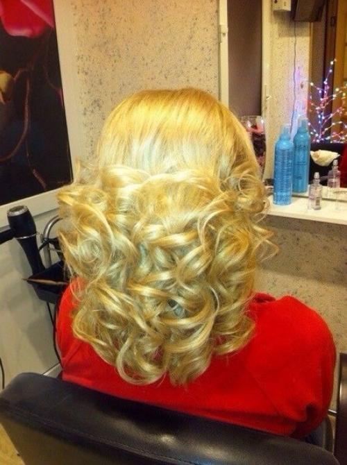 Одним из трендов сезона 2016-2017 станут естественность и простота. 04