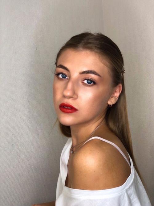 Хочешь мейк и причу сделать себе сама на НГ. 02