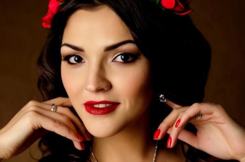 Дорогие красавицы?  Продолжается запись на новогоднее перевоплощение - индивидуальный подбор макияжа под ваш уникальный образ? 02