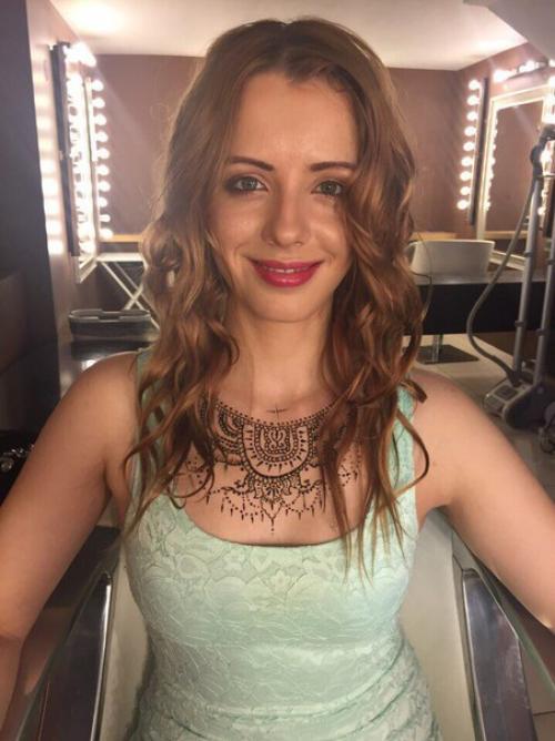 Прекрасные девушки?   Декабрь время новогодних корпоративов! 01