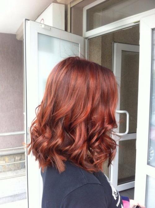 Одним из трендов сезона 2016-2017 станут естественность и простота. 05