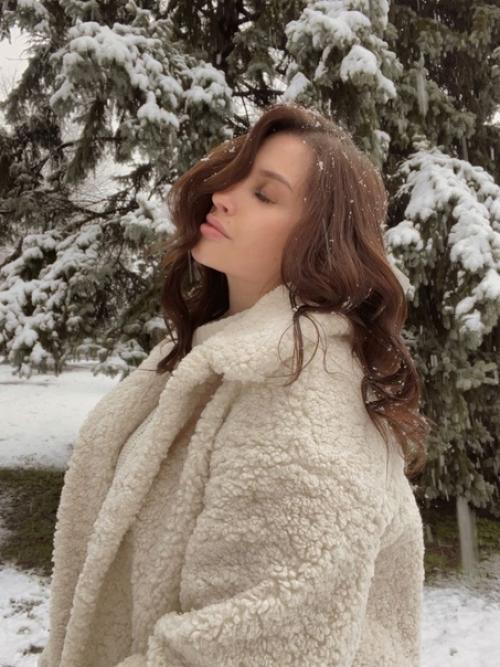 Как часто делаете зимой макияж? 01