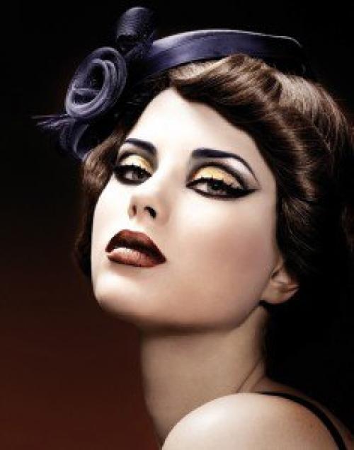 Ищу модель для съёмки в таком образе, которая готова оплатить половину стоимости аренды студии. 02