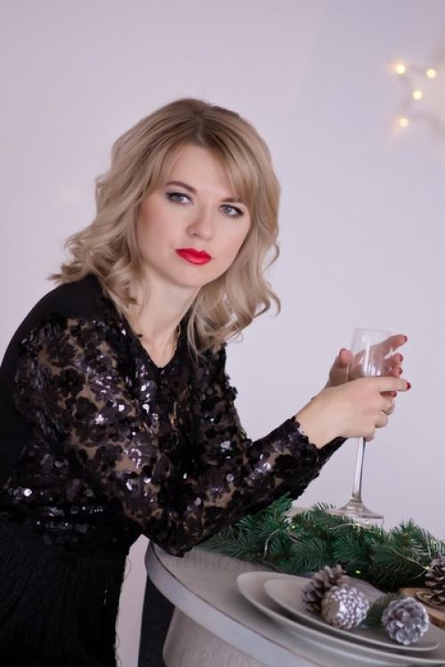 Я дипломированный мастер предлагаю: 08