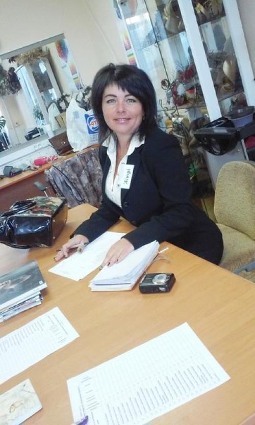 Дипломная работа Анастасии вирко - Снежная Королева, нашего замечательного парикмахера! 07