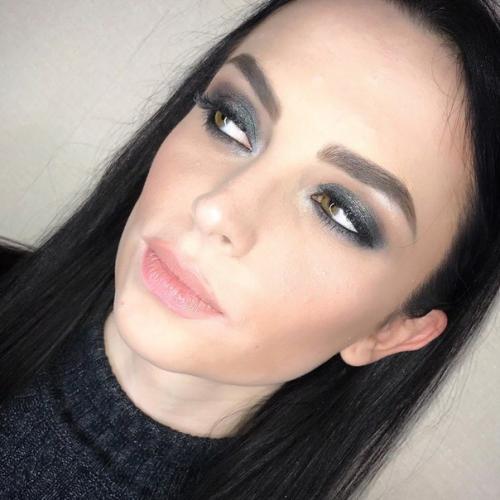 Стилист - визажист: - Голливудский макияж. 08 Стилист - визажист: - Голливудский макияж. 08