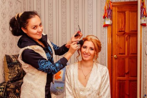 - Почему важно приглашать профессионального визажиста на свадьбу, а может я все таки сама накрашусь? 01 - Почему важно приглашать профессионального визажиста на свадьбу, а может я все таки сама накрашусь? 01