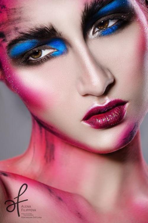 Всем привет!  И так, после не большого отдыха, снова мы начинаем студийные фотосессии. 03