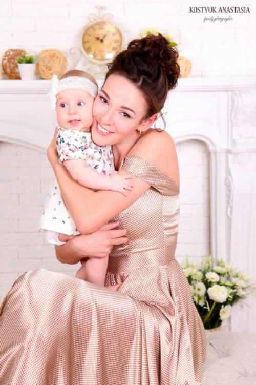 Очаровательные девочки на съёмки приходят. 03