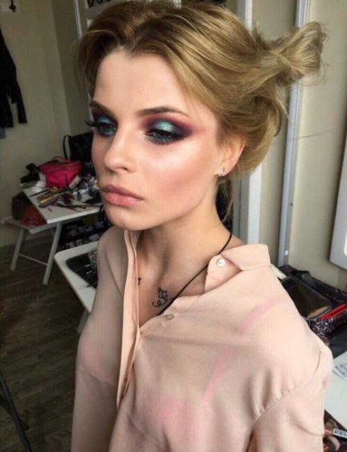 В приоритете выберу по репостам? 05