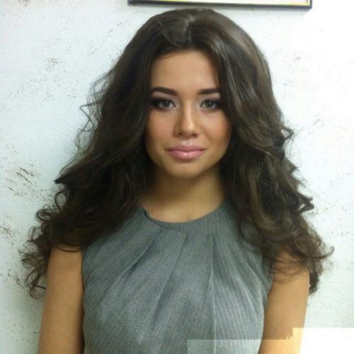 Милые девушки?  На носу море праздников! 01