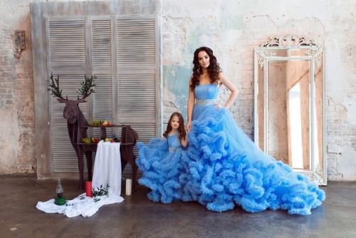 Моделей на бесплатный фотопроект с красивыми платьями ищу! 08