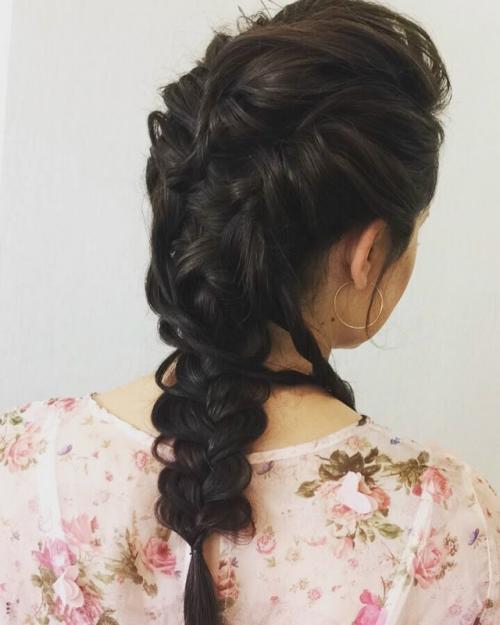 Скоро самая замечательная пора, выпускные вечера и самый трепетный момент в жизни учеников, абитуриентов и конечно же их родных! 01