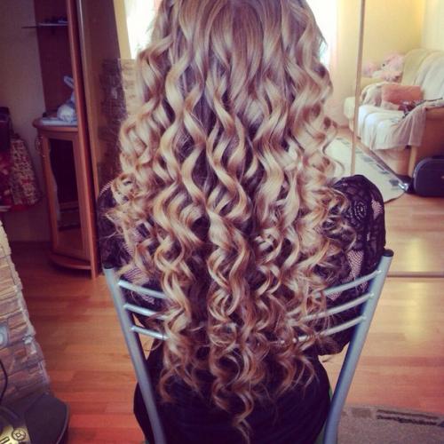 Дорогие девушки?  Для пополнения клиентской базы. 09