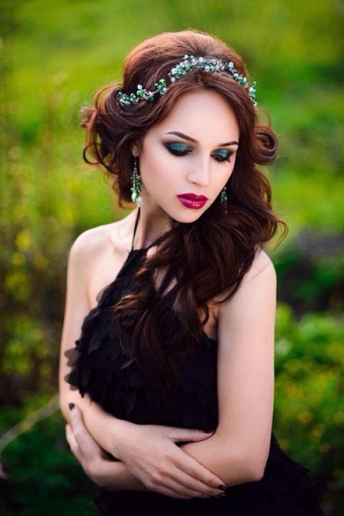 В предверии свадебного сезона 19-го апреля стартует курс Свадебный Стилист. 02