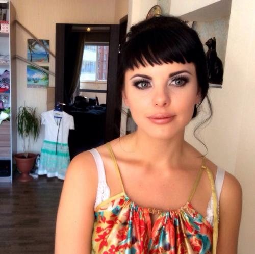 Дорогие девушки?  Для пополнения клиентской базы. 02