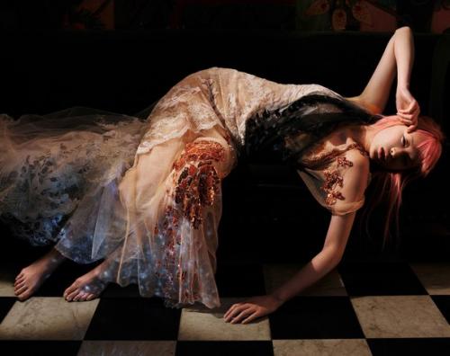 She's A Rebel: Фернанда ли в фотосессии Дэниэла Джексона для Vogue China March 2016. 08