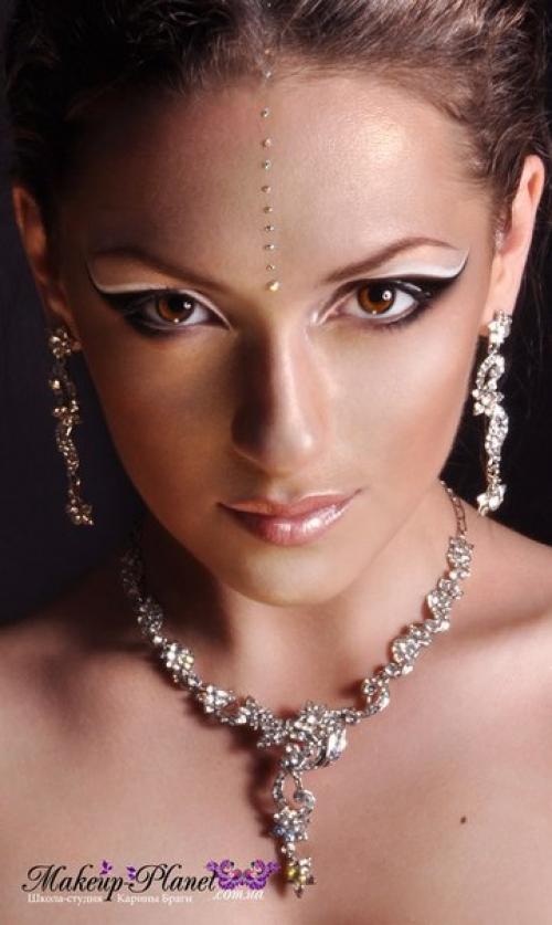 В это воскресенье приготовила 2 шикарных и неповторимых образа - вечерний и вечерний с нежными элементами креатива! 01