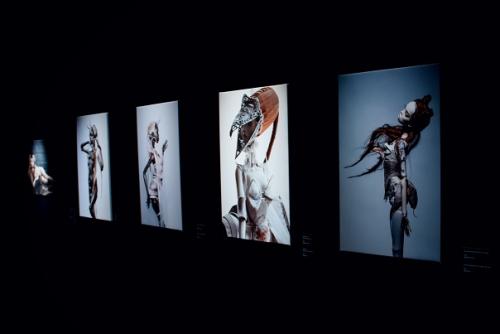 Выставку футуристических кукол Екатерины и Елены Поповых. 05 Выставку футуристических кукол Екатерины и Елены Поповых. 05