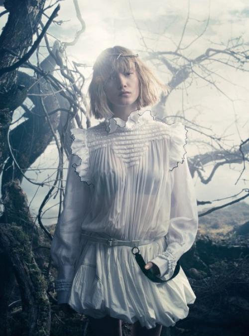 Where The Wild Thyme Blows: Лу шуф в фотосессии регана Кэмерона для Harper's Bazaar UK May 2016. 07