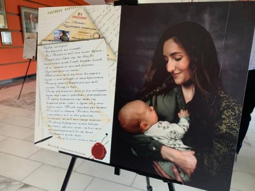 Выставка Жёны Героев открылась в алтайском краевом театре драмы. 07