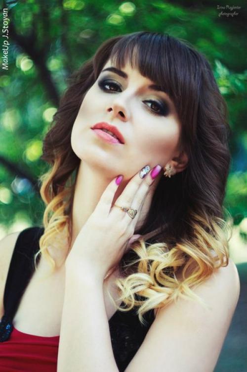 1. нужны модели на профессиональный макияж. 03