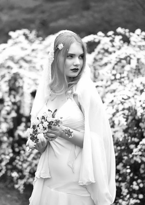 Дорогие невесты!  Бронируйте полный свадебный фото день и получайте в подарок Love Story! 05