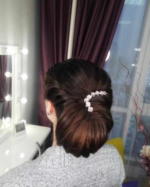 Модель!  Дорогие девушки, совсем скоро последний звонок и выпускной? 02