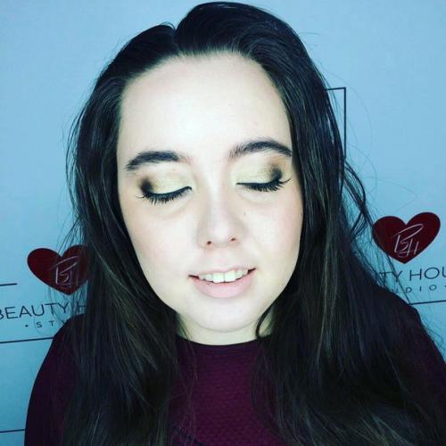 Красавицы открыта запись на МАЙ? 05