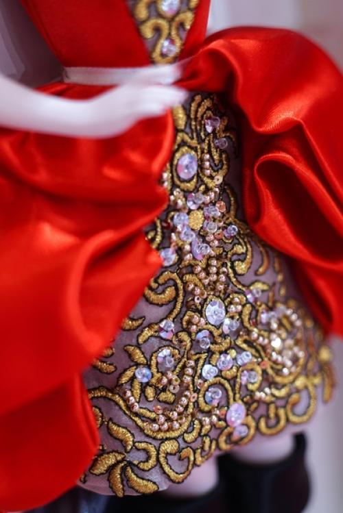 И ещё одна красавица из линейки Barbie Fashion Model Collection - Darya. 02