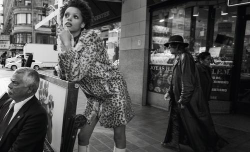 Go Your Own Way: Лондон майерс в фотосессии Елены емчук для Elle US May 2016. 07