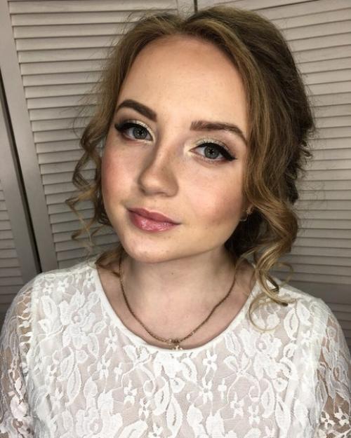 Макияж и причёски по приятным ценам? 07