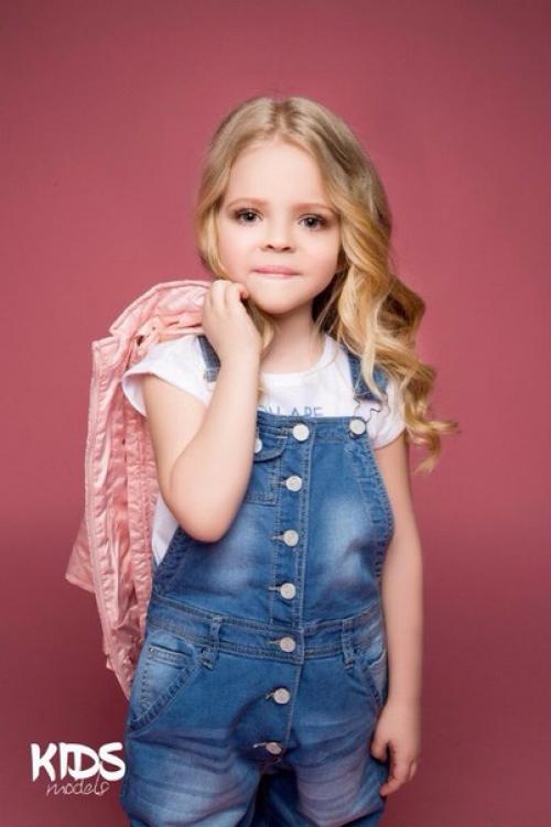 Модель алена проект @Kidsmodels. 08