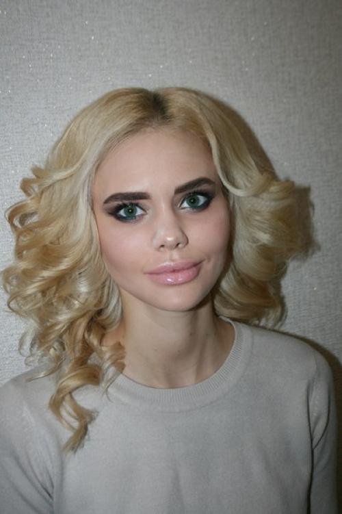 Окрашивание и коррекция бровей, макияж, причёски. 03