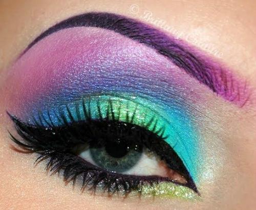 Милые девушки?  Уже совсем скоро начнется пора выпускных вечеров? 04